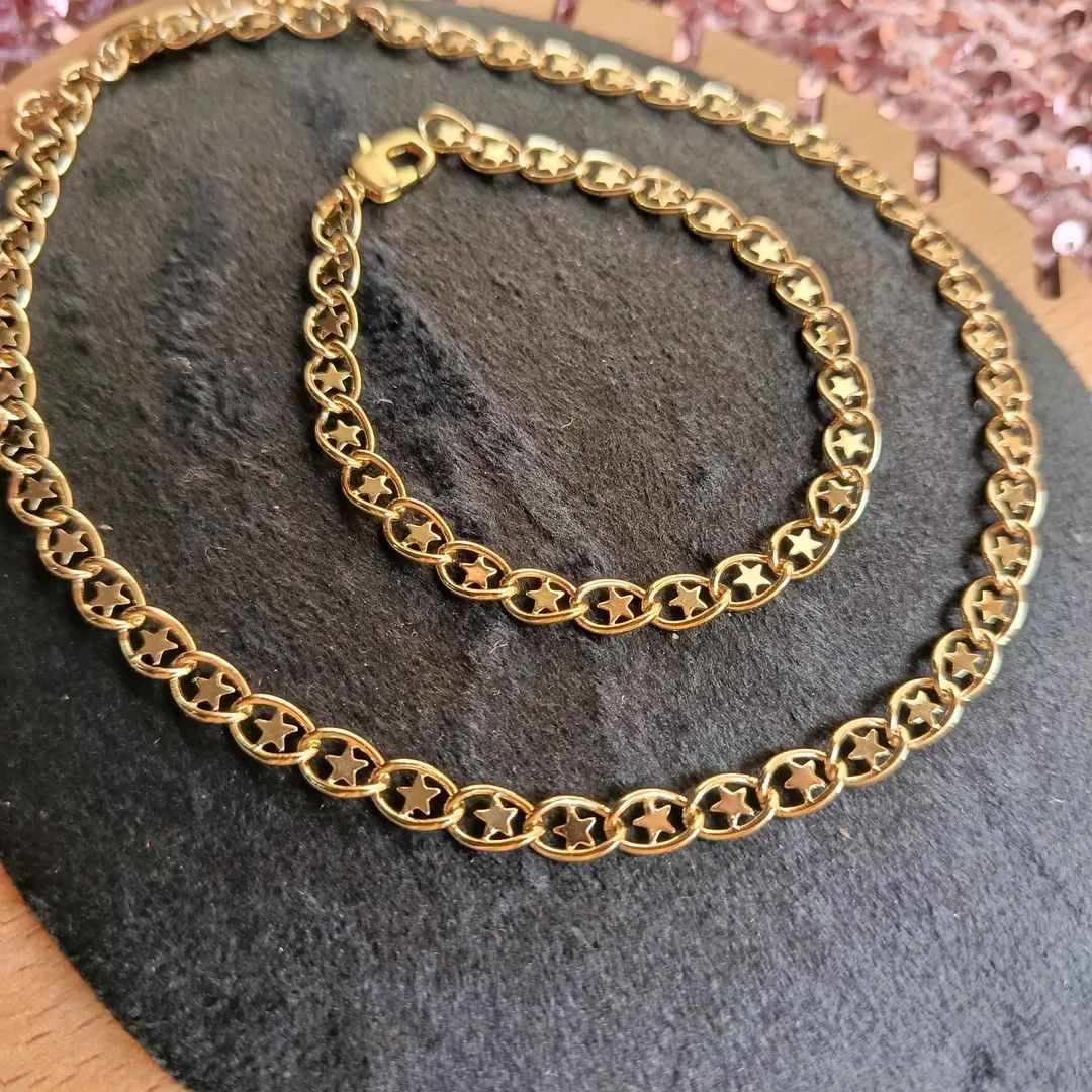 Star chains