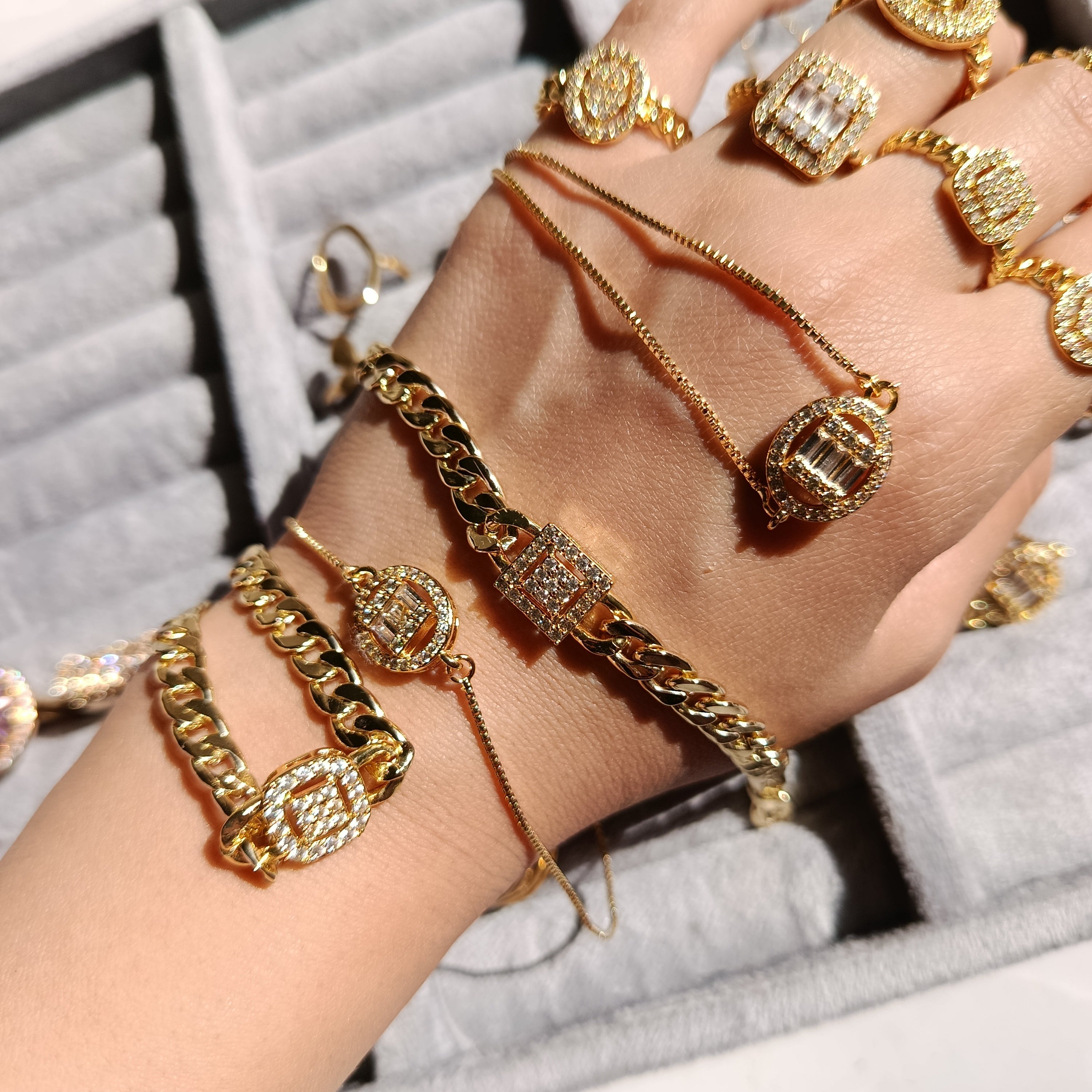 Bracelet