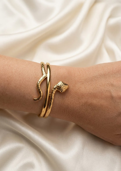 Waterproof Stainless Steel Leaf Bracelet